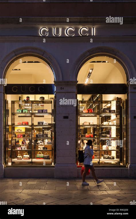 outlet gucci veneto